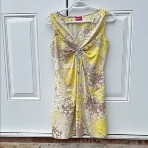 Yellow and Brown Patterned Sleeveless tunic